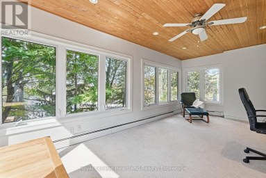 160 JOHN STREET E North Huron (Wingham) Ontario photo 28