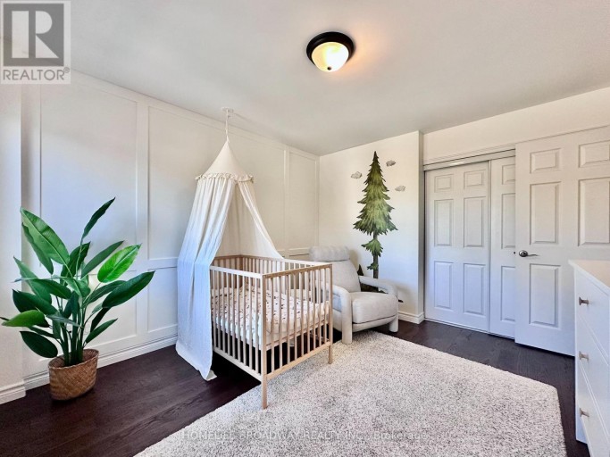 51 JONATHAN GATE, Vaughan (Crestwood-Springfarm-Yorkhill), Ontario, L4J5K4