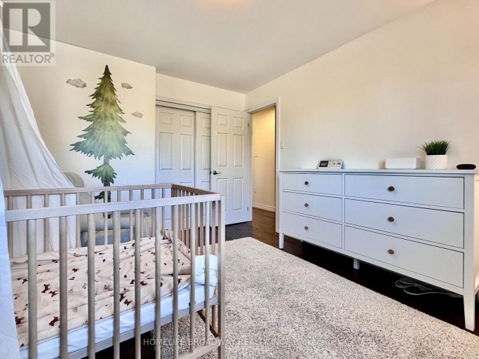 51 JONATHAN GATE, Vaughan (Crestwood-Springfarm-Yorkhill), Ontario, L4J5K4