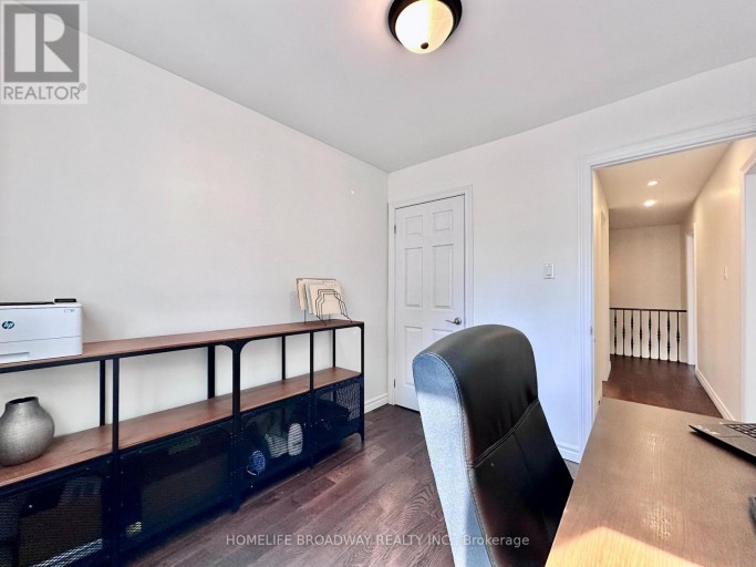 51 JONATHAN GATE, Vaughan (Crestwood-Springfarm-Yorkhill), Ontario, L4J5K4