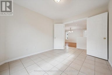 4 DAVIS STREET Guelph (Grange Road) Ontario photo 10