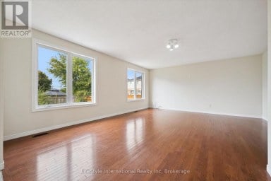 4 DAVIS STREET Guelph (Grange Road) Ontario photo 14