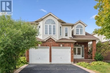 4 DAVIS STREET Guelph (Grange Road) Ontario photo 2