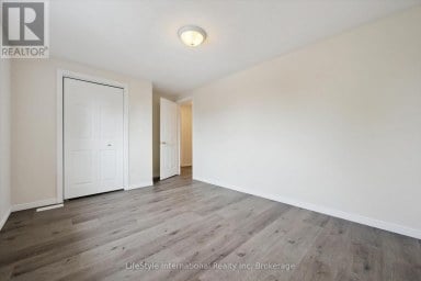 4 DAVIS STREET Guelph (Grange Road) Ontario photo 39