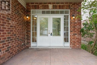 4 DAVIS STREET Guelph (Grange Road) Ontario photo 5