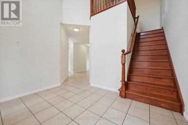 4 DAVIS STREET Guelph (Grange Road) Ontario photo 7