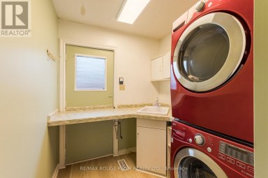 244 RIDGEWOOD ROAD Peterborough (Monaghan Ward 2) Ontario photo 12