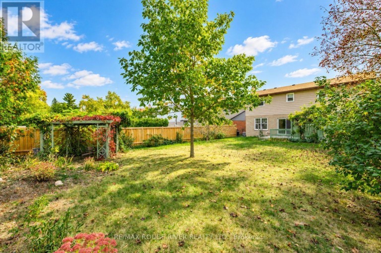 244 RIDGEWOOD ROAD, Peterborough (Monaghan Ward 2), Ontario, K9J8A3