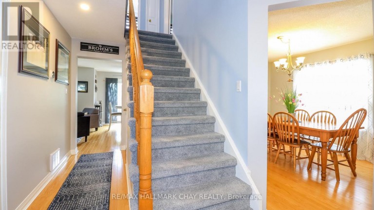79 BROWNING TRAIL, Barrie (Letitia Heights), Ontario, L4N6J4