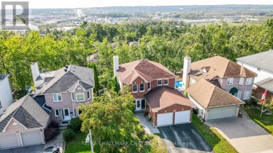 79 BROWNING TRAIL Barrie (Letitia Heights) Ontario photo 2