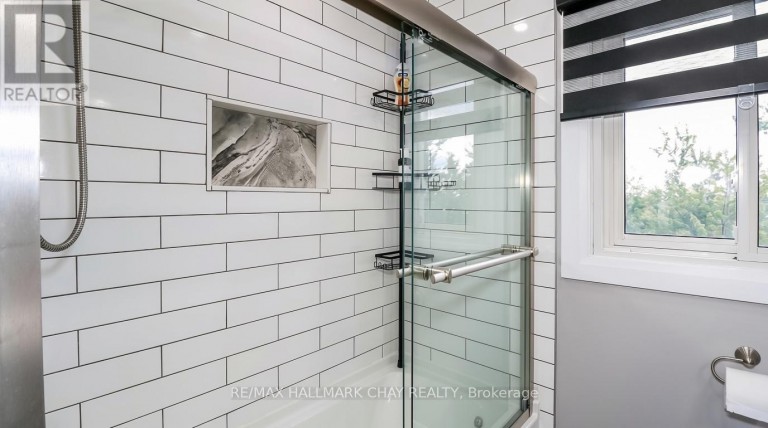 79 BROWNING TRAIL, Barrie (Letitia Heights), Ontario, L4N6J4