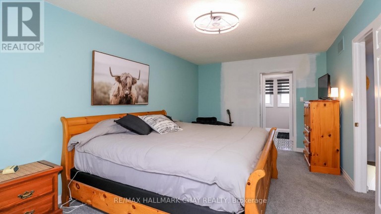 79 BROWNING TRAIL, Barrie (Letitia Heights), Ontario, L4N6J4