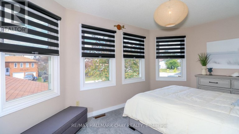 79 BROWNING TRAIL, Barrie (Letitia Heights), Ontario, L4N6J4