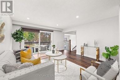 15 LADY STEWART BOULEVARD Brampton (Westgate) Ontario photo 1