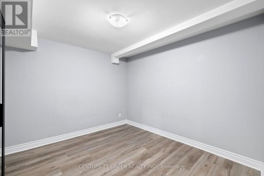 15 LADY STEWART BOULEVARD Brampton (Westgate) Ontario photo 26