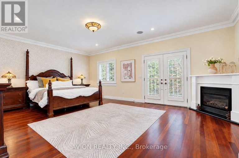 28 TALLY LANE, Toronto (Bayview Village), Ontario, M2K1V4