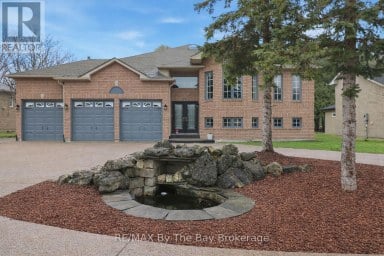 70 FAIRWAY CRESCENT Wasaga Beach Ontario photo 1
