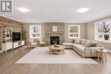 70 FAIRWAY CRESCENT Wasaga Beach Ontario photo 15