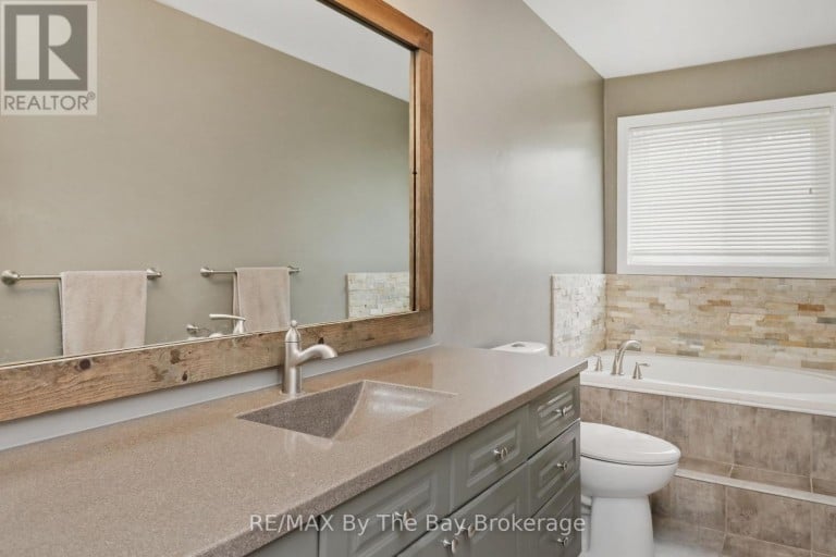 70 FAIRWAY CRESCENT, Wasaga Beach, Ontario, L9Z1B8