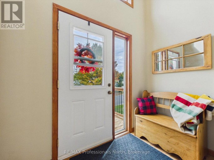 1 CRESTVIEW DRIVE, Huntsville, Ontario, P1H1S8