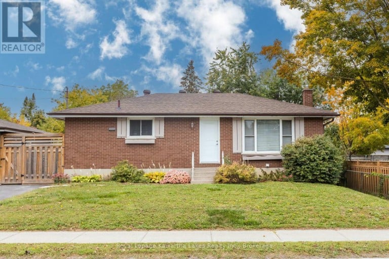 115 VICTORIA AVENUE N, Kawartha Lakes (Lindsay), Ontario, K9V4G9