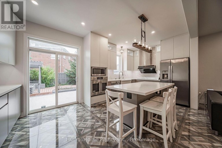 56 PRINCESS DIANA DRIVE, Markham (Cathedraltown), Ontario, L6C0G9