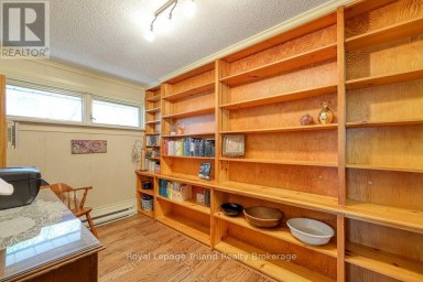 94 ROLPH STREET Tillsonburg Ontario photo 22