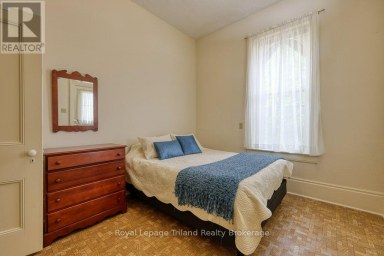 94 ROLPH STREET Tillsonburg Ontario photo 32