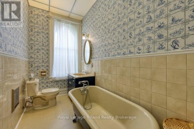 94 ROLPH STREET Tillsonburg Ontario photo 34
