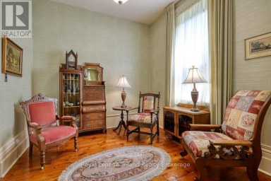 94 ROLPH STREET Tillsonburg Ontario photo 6