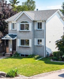 724 STE MARIE STREET Collingwood Ontario photo 1