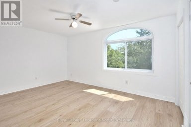 724 STE MARIE STREET Collingwood Ontario photo 15