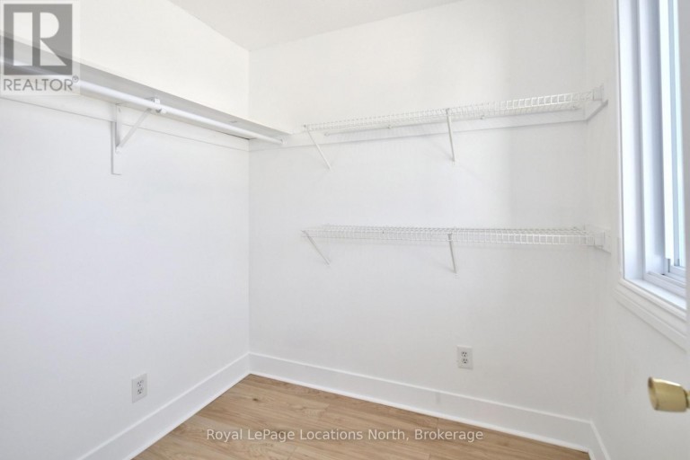 724 STE MARIE STREET, Collingwood, Ontario, L9Y4T5