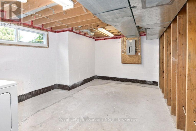 724 STE MARIE STREET, Collingwood, Ontario, L9Y4T5