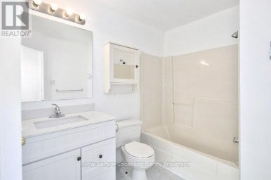 724 STE MARIE STREET Collingwood Ontario photo 23