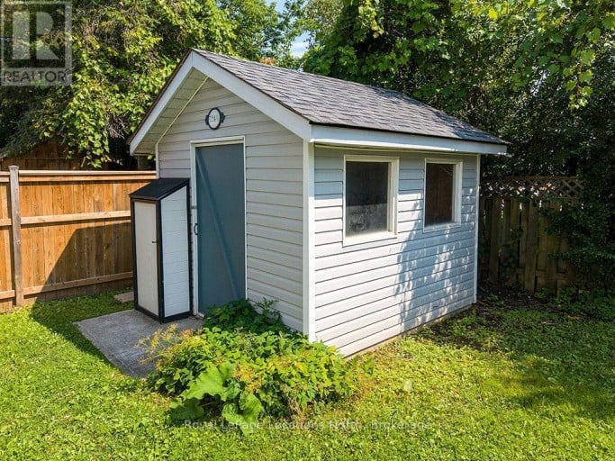 724 STE MARIE STREET, Collingwood, Ontario, L9Y4T5