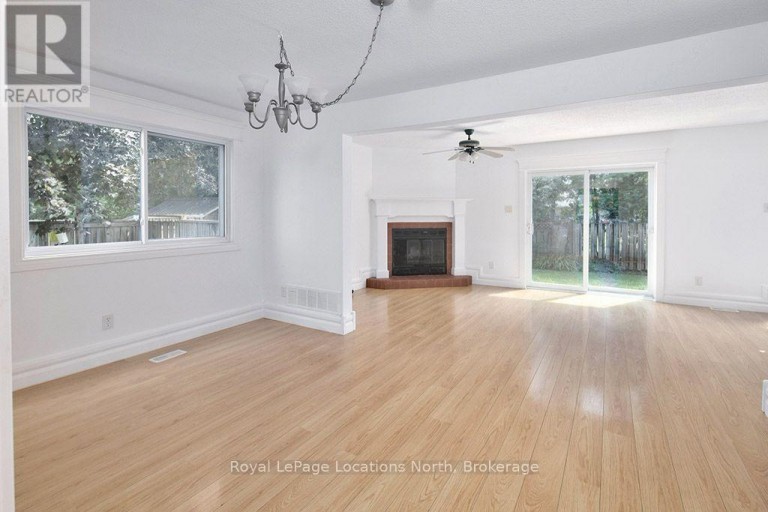 724 STE MARIE STREET, Collingwood, Ontario, L9Y4T5