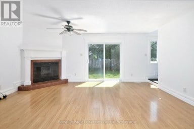 724 STE MARIE STREET Collingwood Ontario photo 7