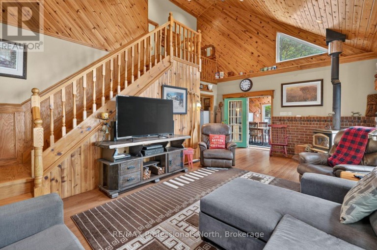 1102 PARALLEL FALLS LANE, Minden Hills (Minden), Ontario, K0M2K0