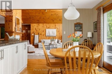 200 EDGEMERE ROAD Huntsville (Stephenson) Ontario photo 19