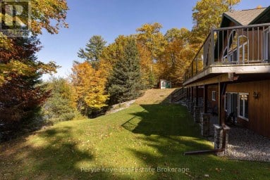 200 EDGEMERE ROAD Huntsville (Stephenson) Ontario photo 42
