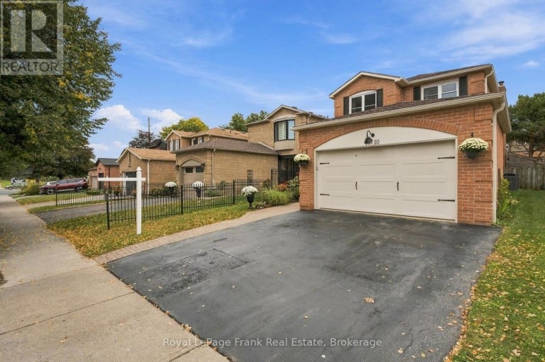 10 DELANEY DRIVE, Ajax (Central West), Ontario, L1T2K3