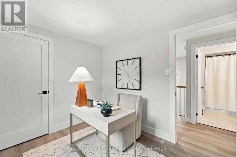 10 DELANEY DRIVE, Ajax (Central West), Ontario, L1T2K3