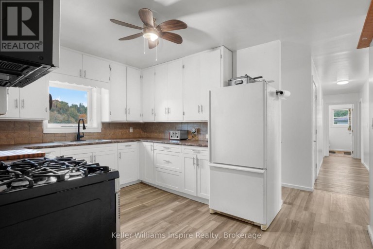 7437 A HWY 620, Limerick, Ontario, K0L1P0