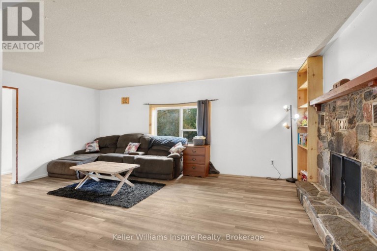 7437 A HWY 620, Limerick, Ontario, K0L1P0