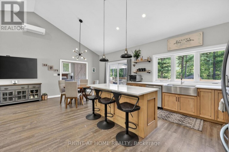 16 WOODLAND HEIGHTS DRIVE, Adjala-Tosorontio, Ontario, L0M1J0