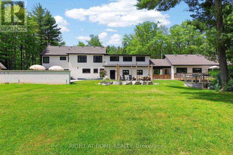 16 WOODLAND HEIGHTS DRIVE, Adjala-Tosorontio, Ontario, L0M1J0