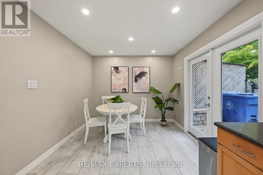 326 OAKWOOD COURT Newmarket (Huron Heights-Leslie Valley) Ontario photo 17