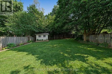 326 OAKWOOD COURT Newmarket (Huron Heights-Leslie Valley) Ontario photo 41