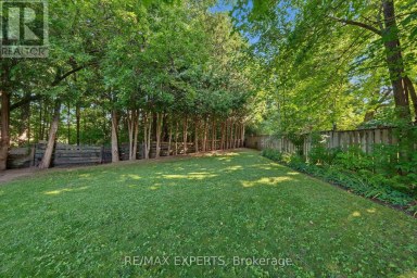 326 OAKWOOD COURT Newmarket (Huron Heights-Leslie Valley) Ontario photo 43